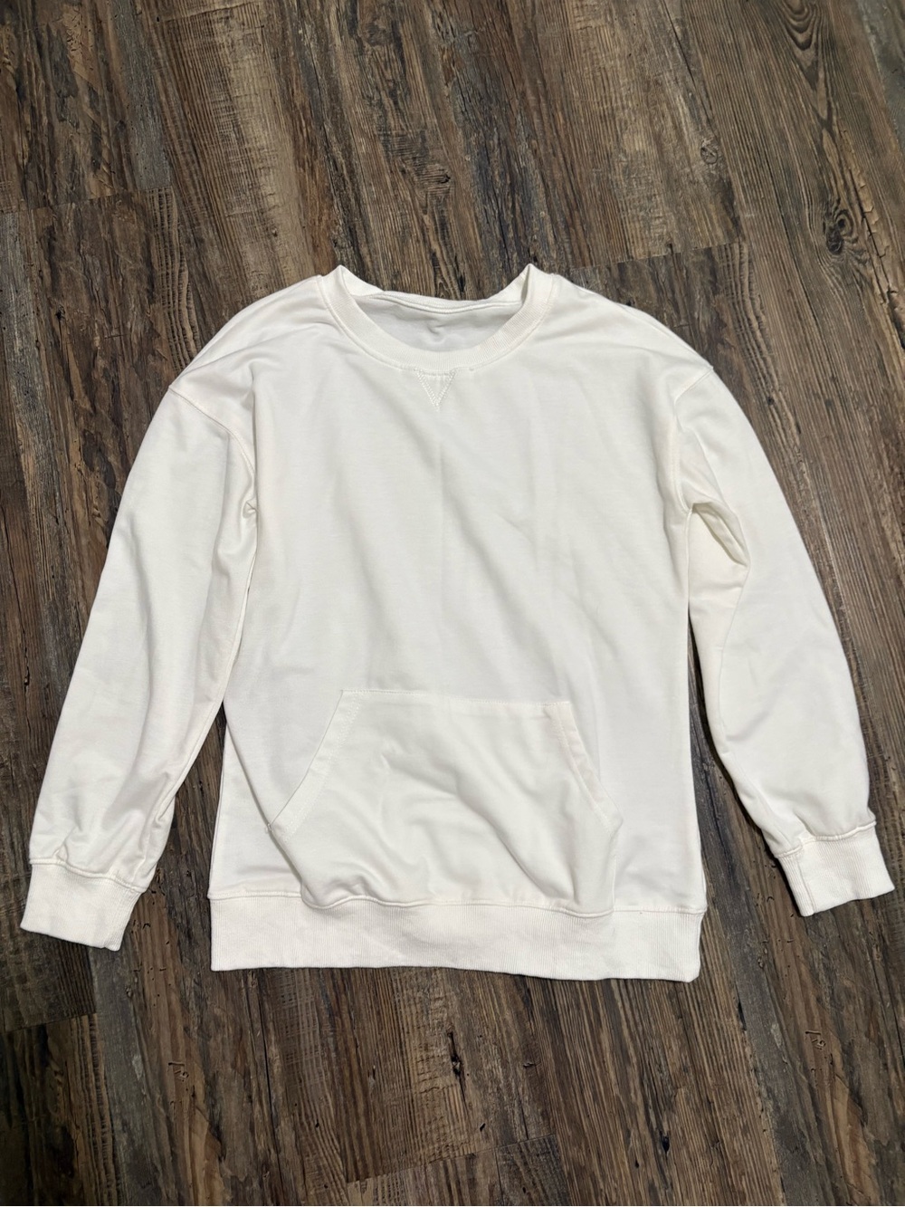 Women’s Sweater With Pockets $10.00 Size Small Never Worn - Picture 2 of 6